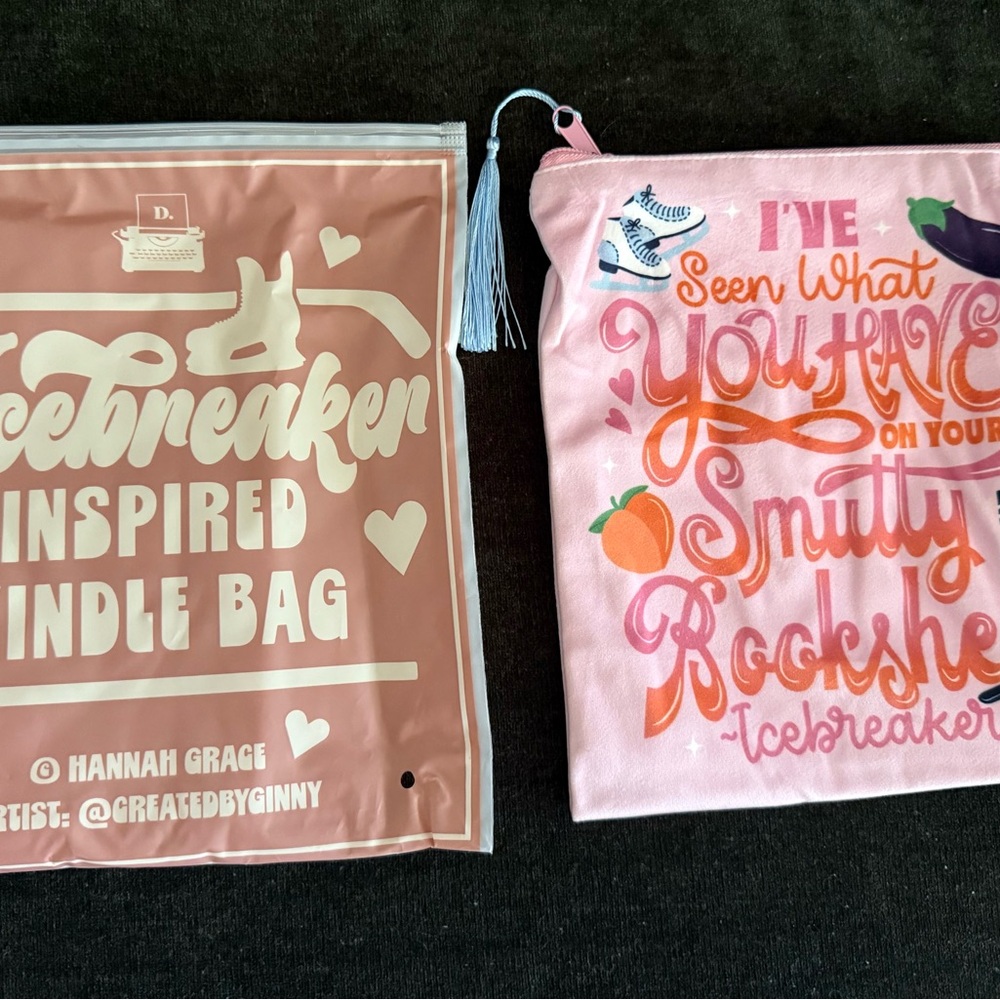 Icebreaker Pink and Peach Cosmetic Bag Set